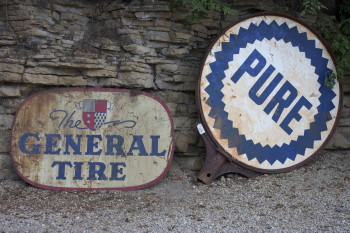 Antique archaeology signs