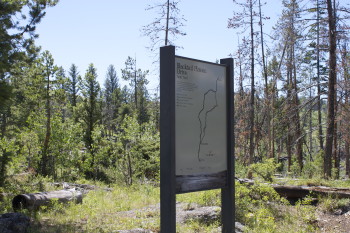 Blacktail Plateau Drive Sign